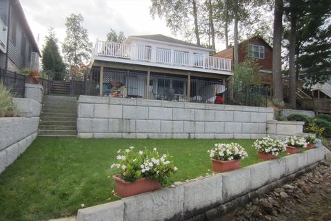 302 Killdeer Rd Webster MA 01570