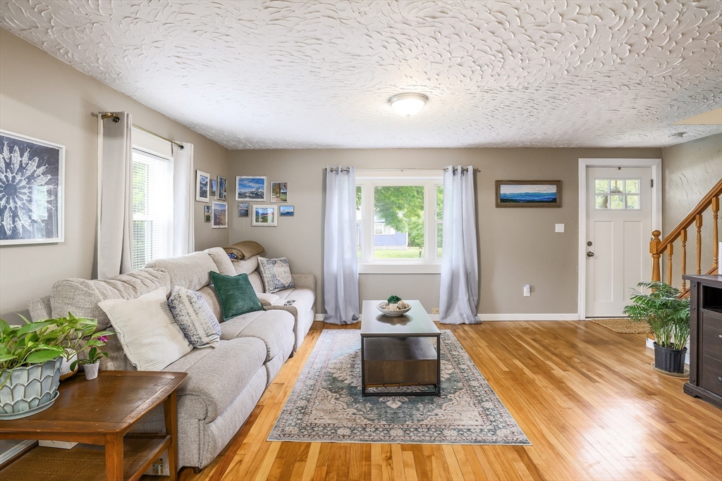 14 Amherst St