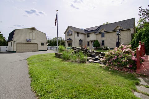 Photo of 597 Chapin St, Ludlow, MA 01056 (MLS # 73530114)