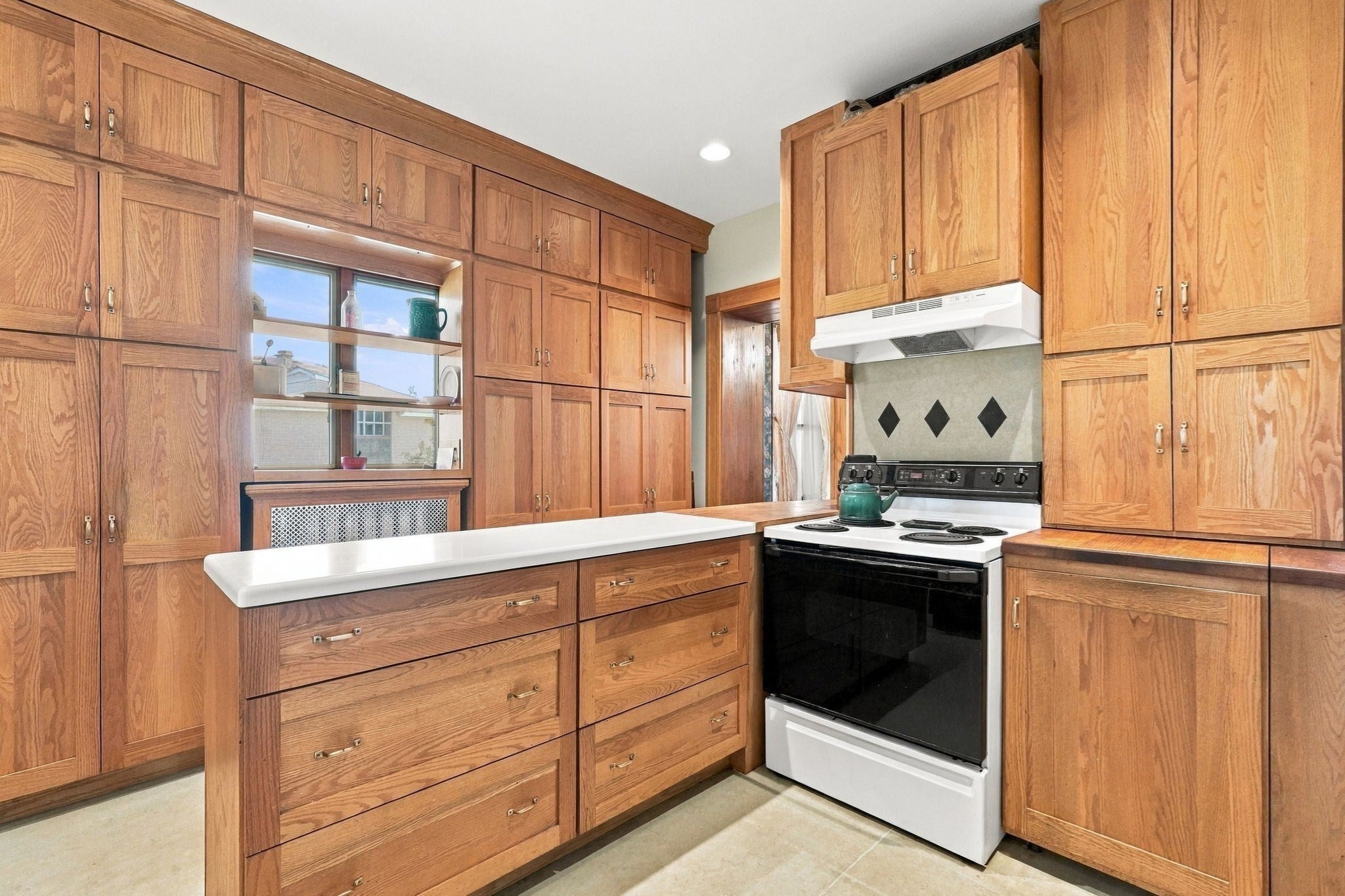 116 S Park Ave, Longmeadow, MA, 116 S Park Ave, Longmeadow, MA Photo #10
