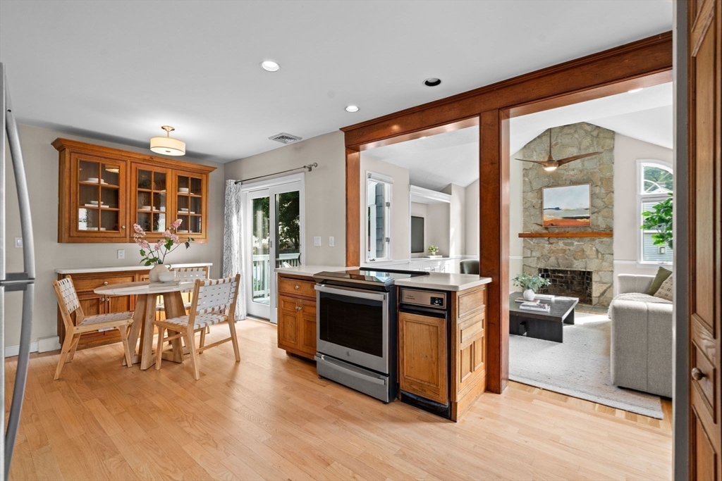 26 Hawthorn Ave, Needham, MA, 26 Hawthorn Ave, Needham, MA Photo #8