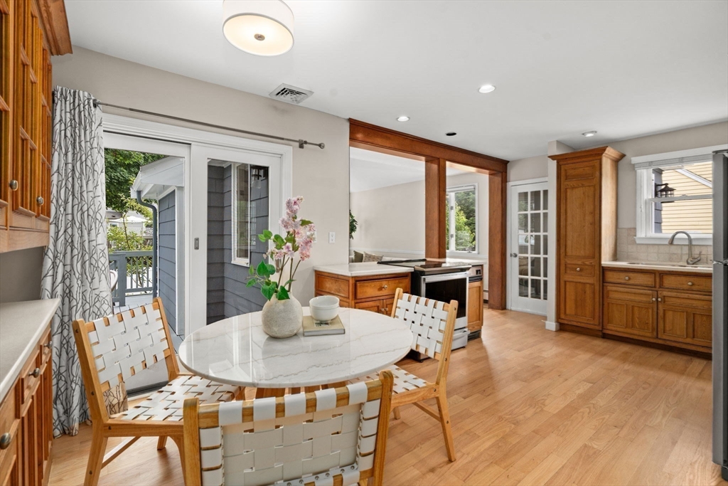 26 Hawthorn Ave, Needham, MA, 26 Hawthorn Ave, Needham, MA Photo #7