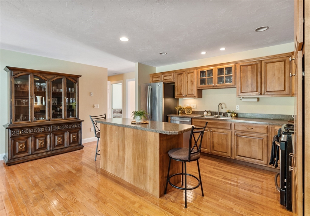 44 Angell Brook Dr 44