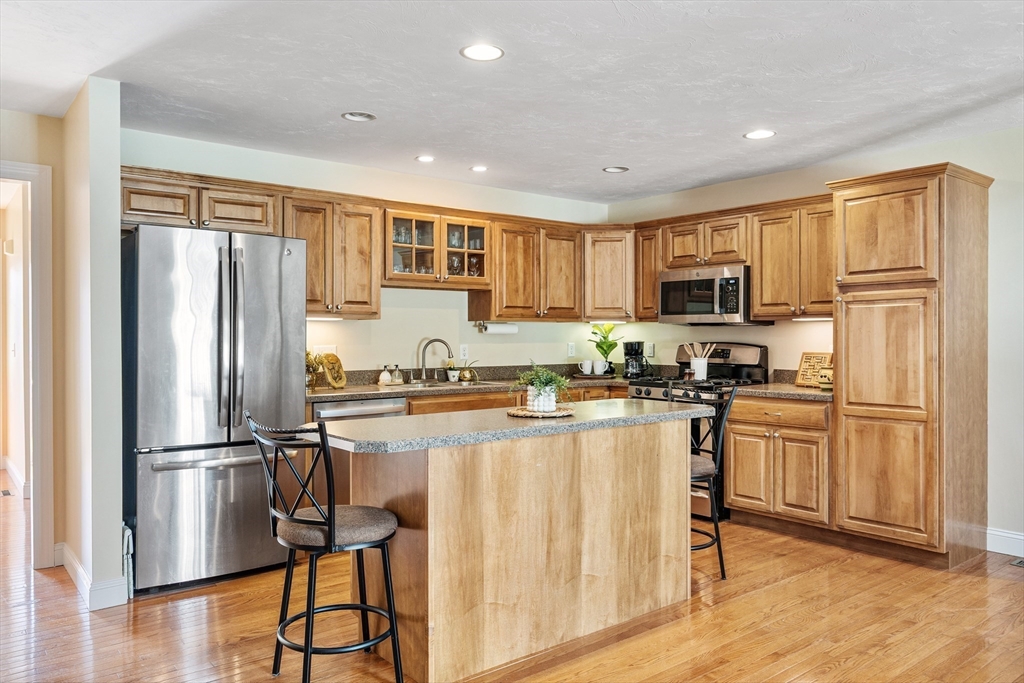 44 Angell Brook Dr 44