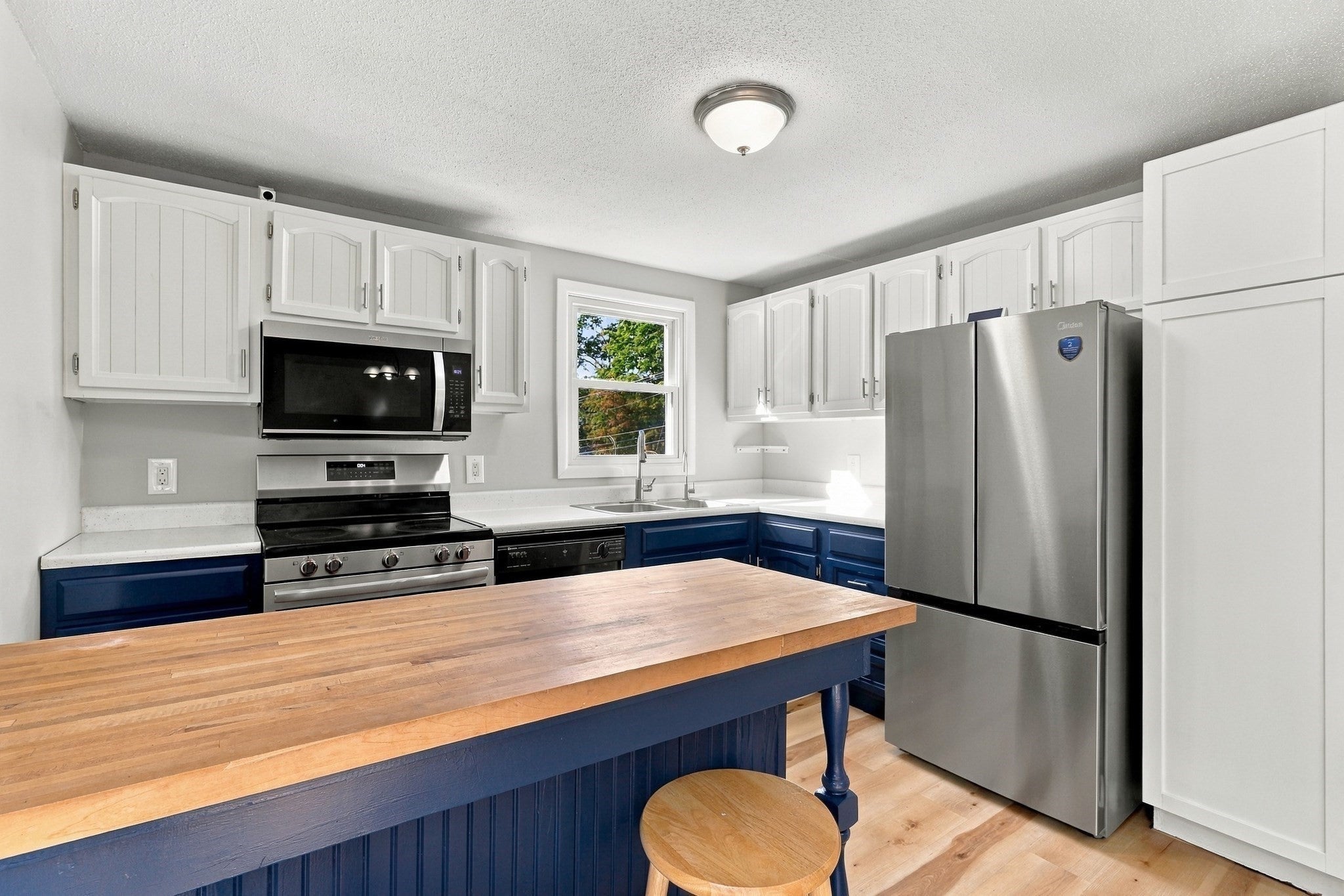 82 City Depot Road, Charlton, MA, 82 City Depot Road, Charlton, MA Photo #11