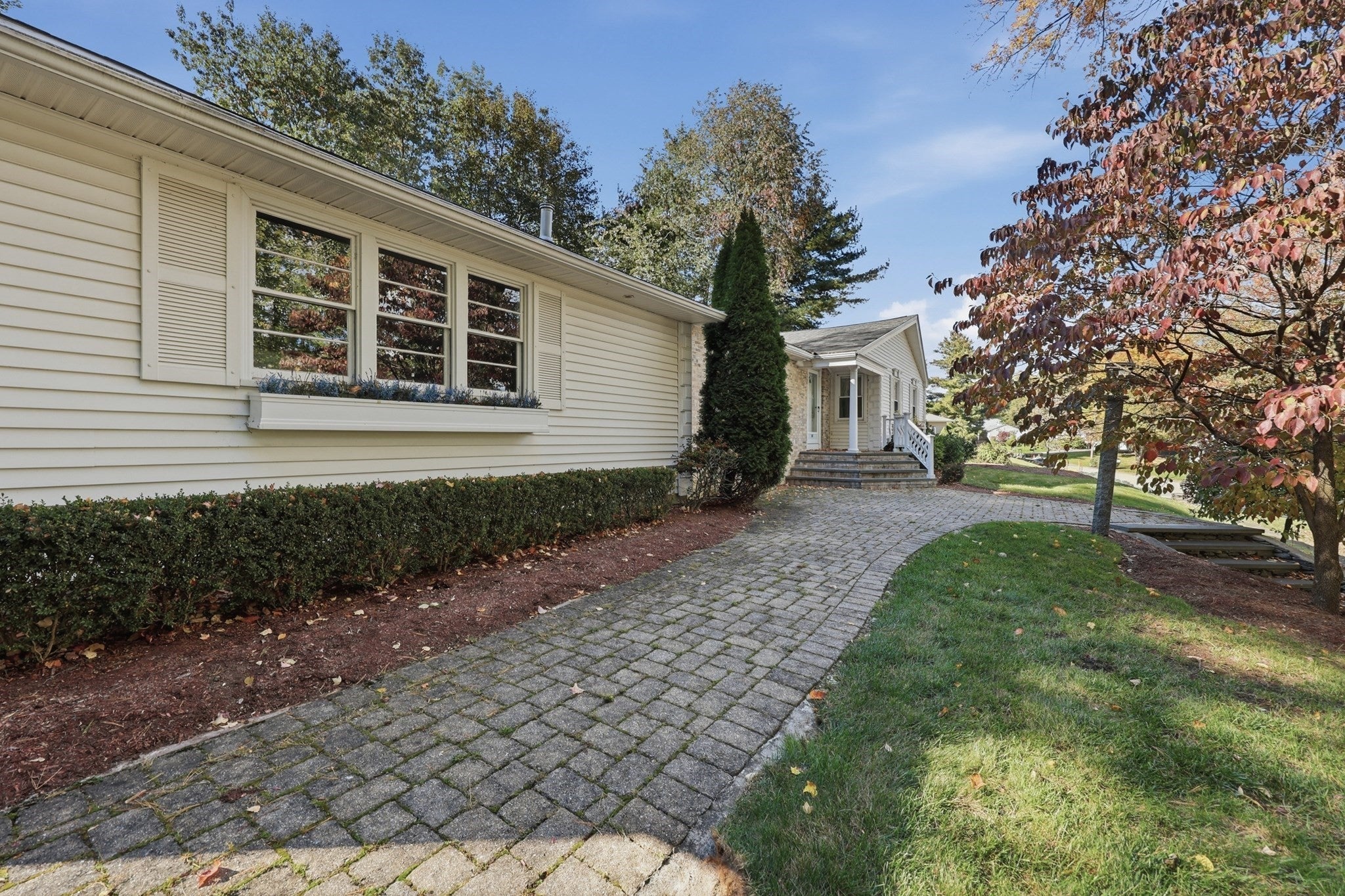 110 Helena ST, Leominster, MA, 110 Helena ST, Leominster, MA Photo #4