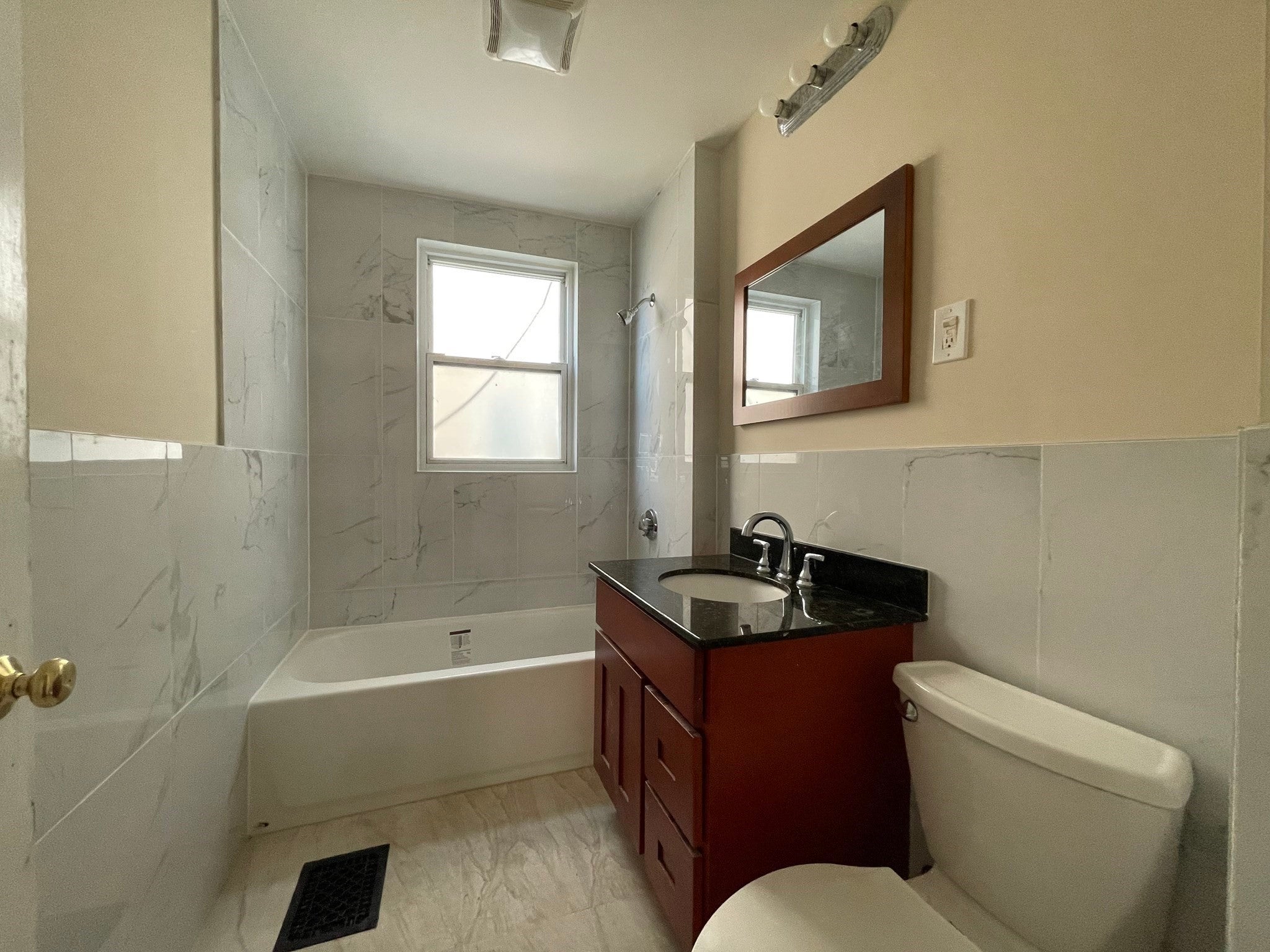 46 Neponset Ave #1, Boston, MA, 46 Neponset Ave #1, Boston, MA Photo #3