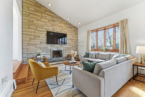 7 Carol St Stoneham MA 02180