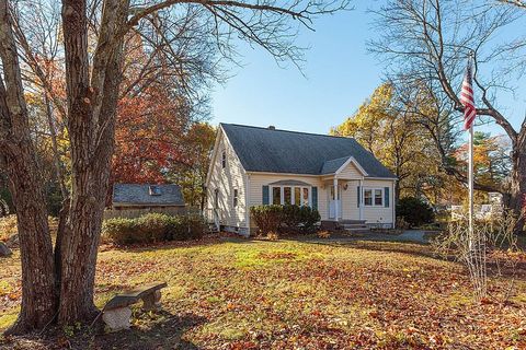 28 Sprague Ave Chelmsford MA 01824