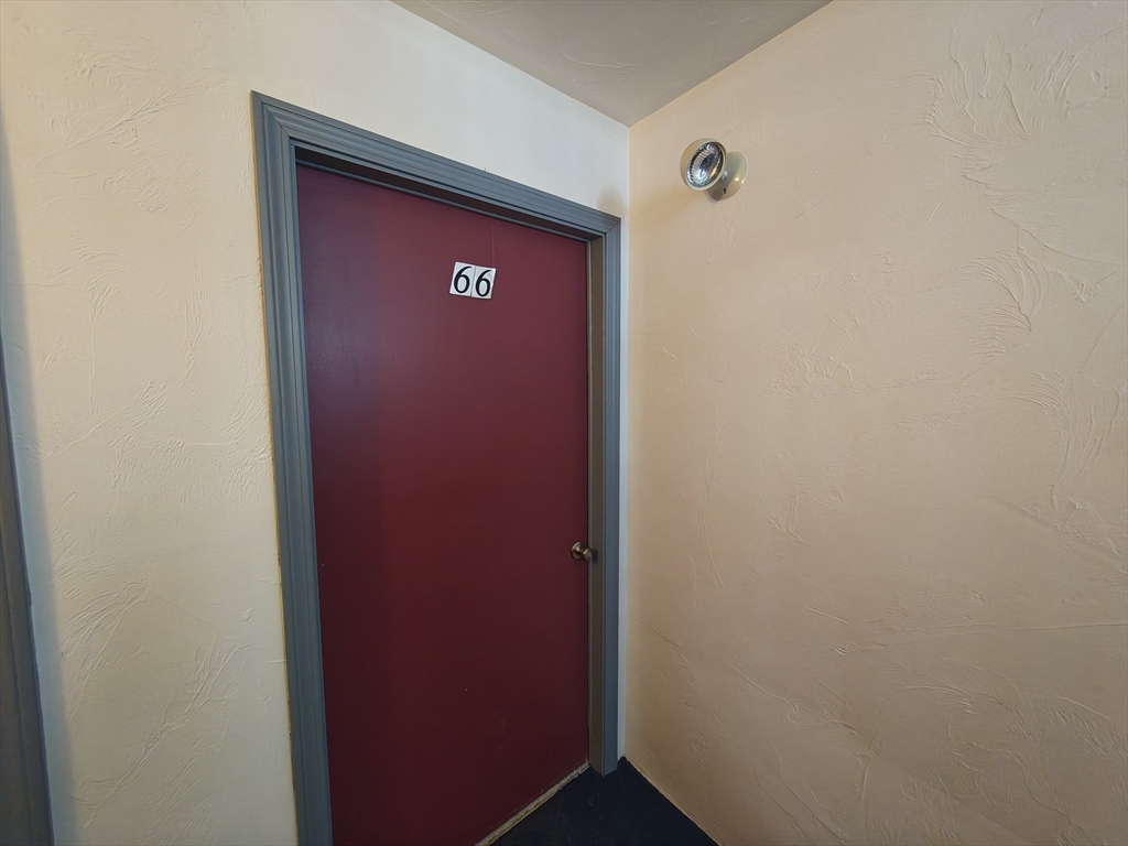 66 Highwood Drive 66