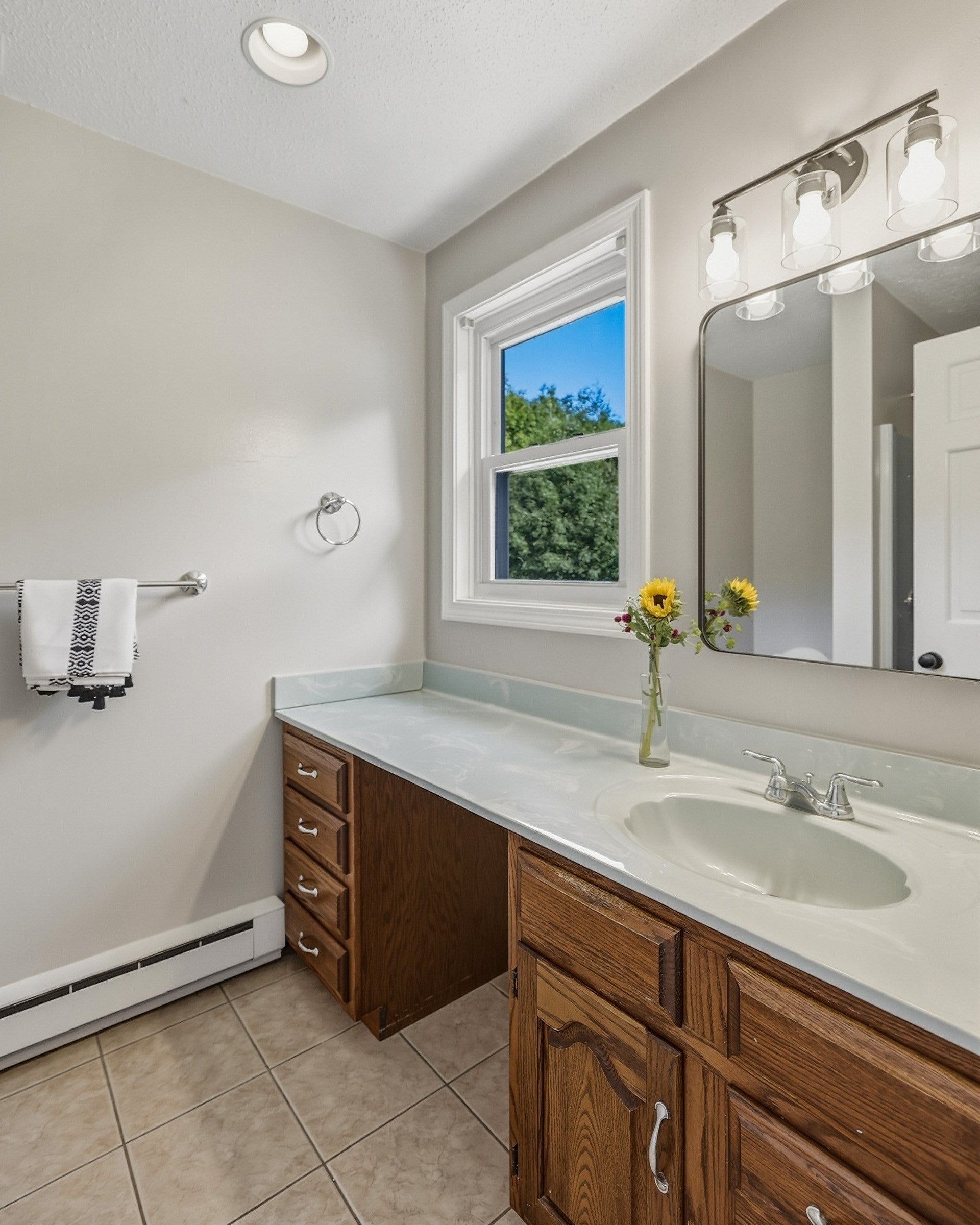 10 Nowak Avenue, Ludlow, MA, 10 Nowak Avenue, Ludlow, MA Photo #36
