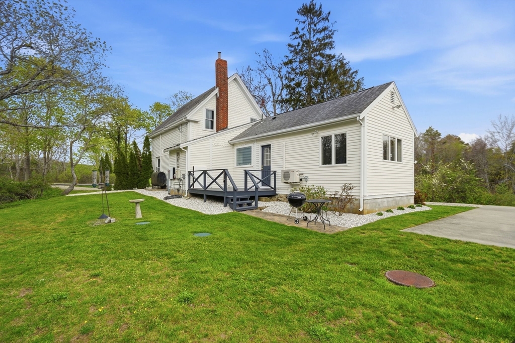29 Bartlett Rd, Plymouth, MA Photo #3