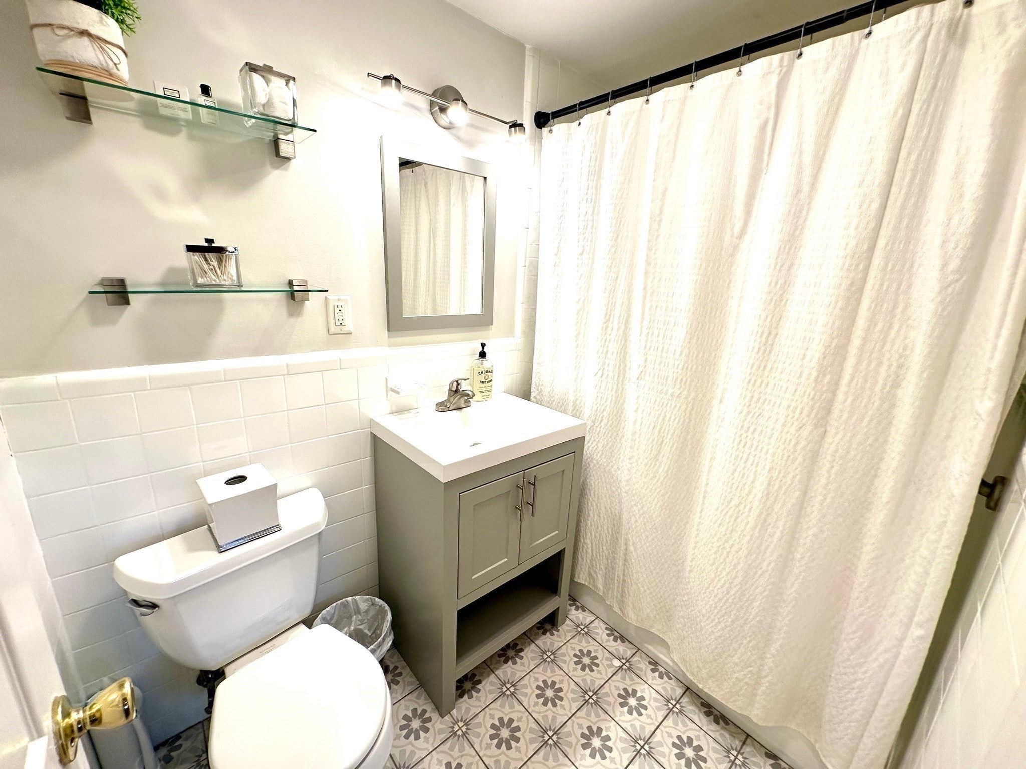 31 Pond Street #23, Waltham, MA, 31 Pond Street #23, Waltham, MA Photo #6