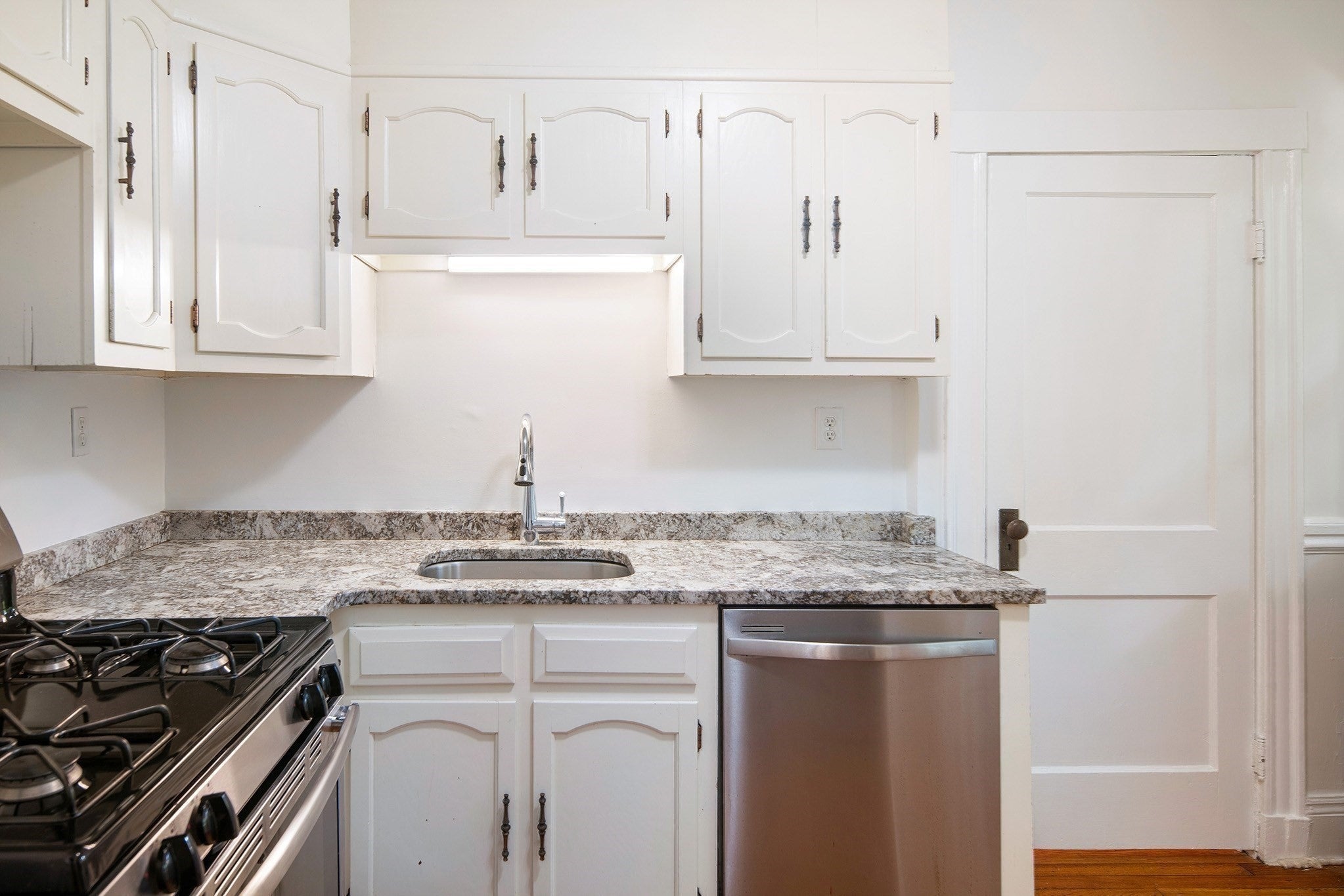 341 Washington St #2, Winchester, MA, 341 Washington St #2, Winchester, MA Photo #7
