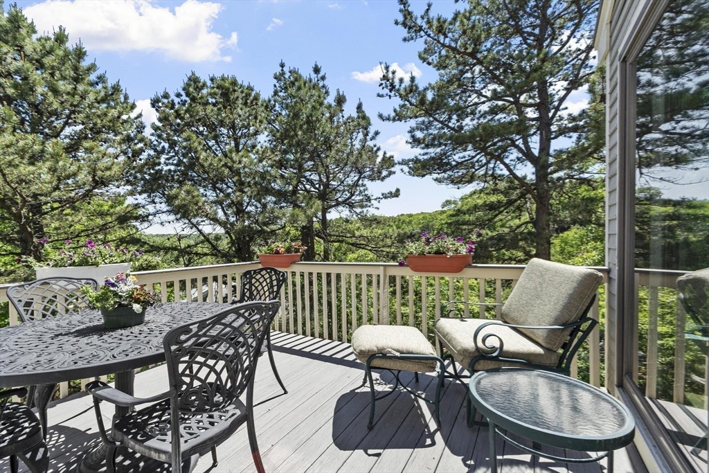 24 Bayridge Lane 24