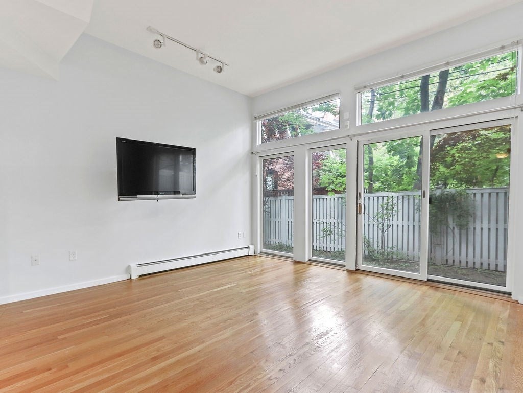 336 Harvard St #E, Cambridge, MA, 336 Harvard St #E, Cambridge, MA Photo #2