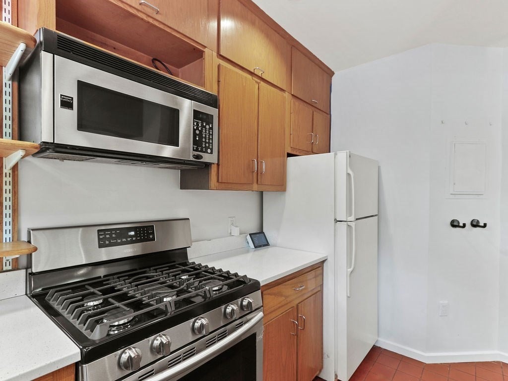 336 Harvard St #E, Cambridge, MA, 336 Harvard St #E, Cambridge, MA Photo #9