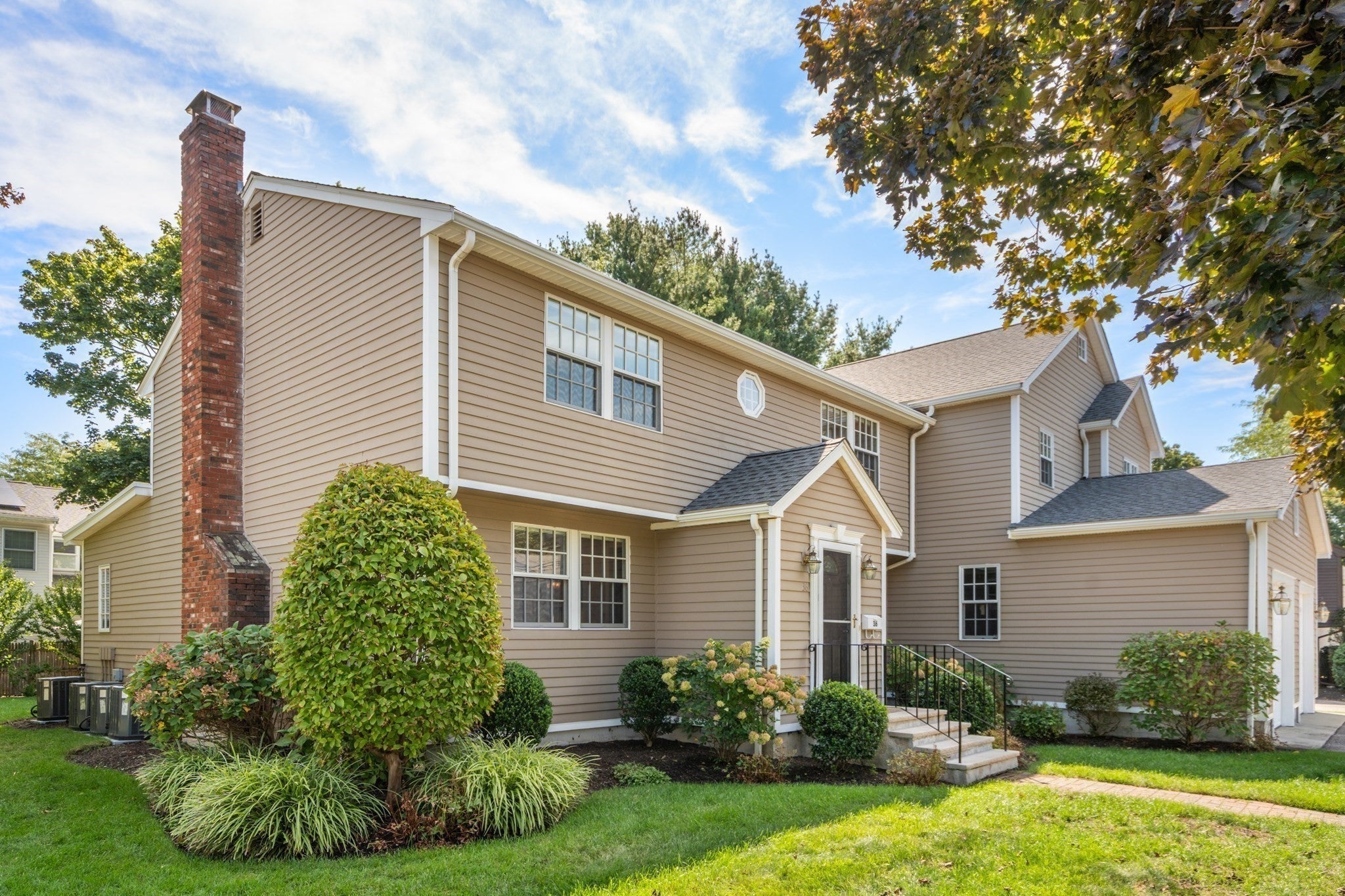 36 Standish Road, Needham, MA, 36 Standish Road, Needham, MA Photo #2