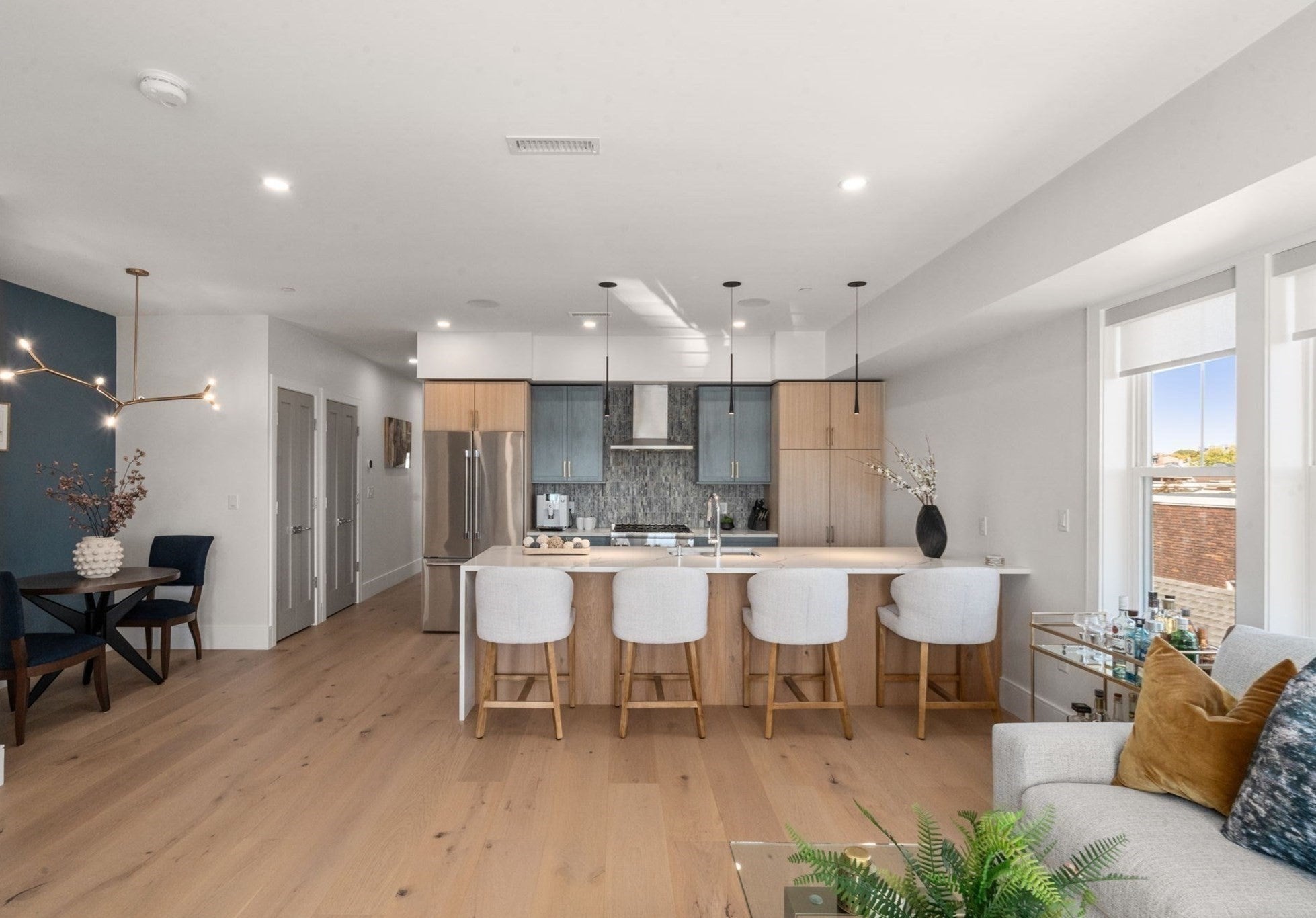 Photo of 527 East 7th Street, Boston, MA