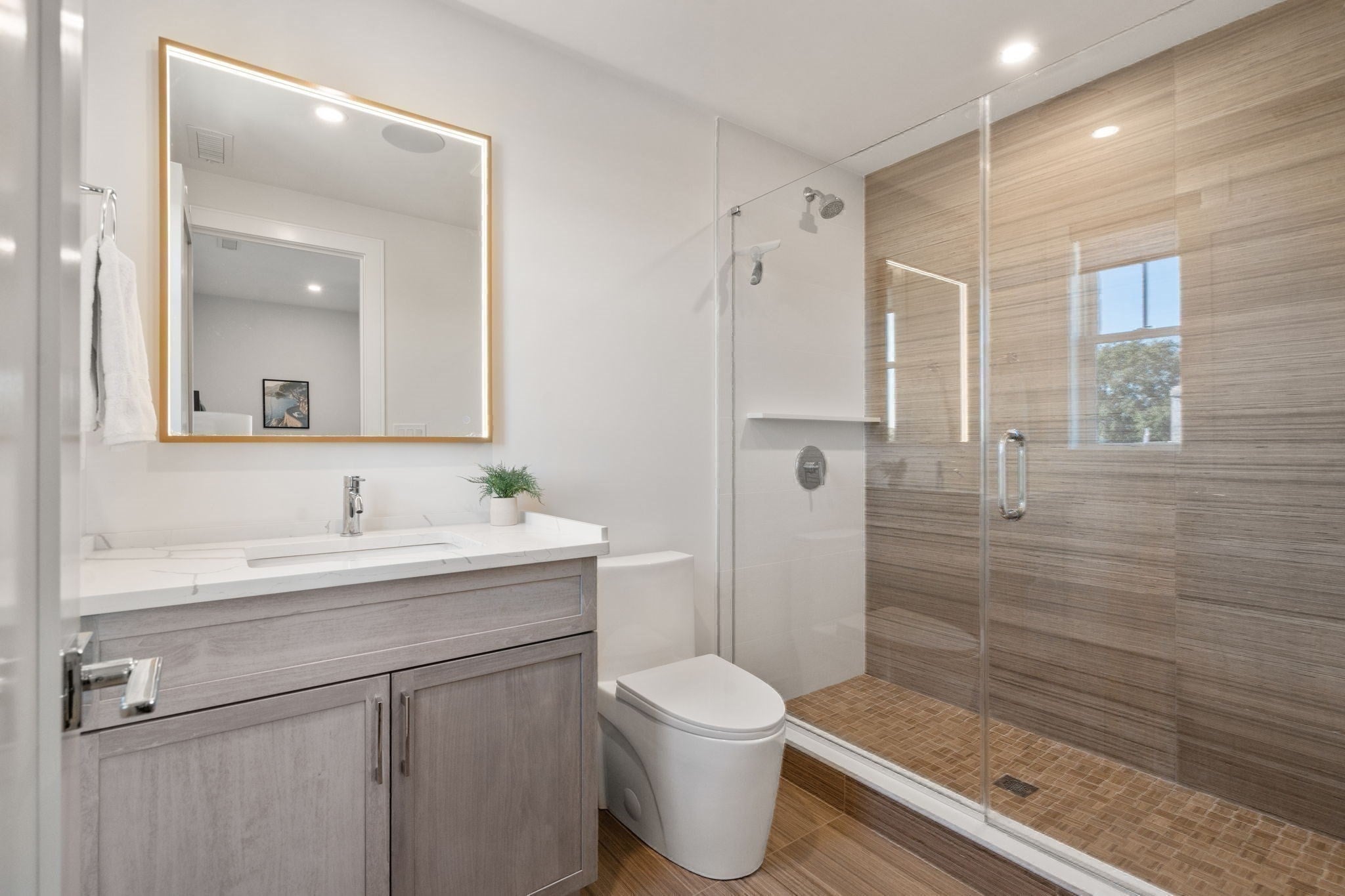 527 East 7th Street #PH7, Boston, MA, 527 East 7th Street #PH7, Boston, MA Photo #12