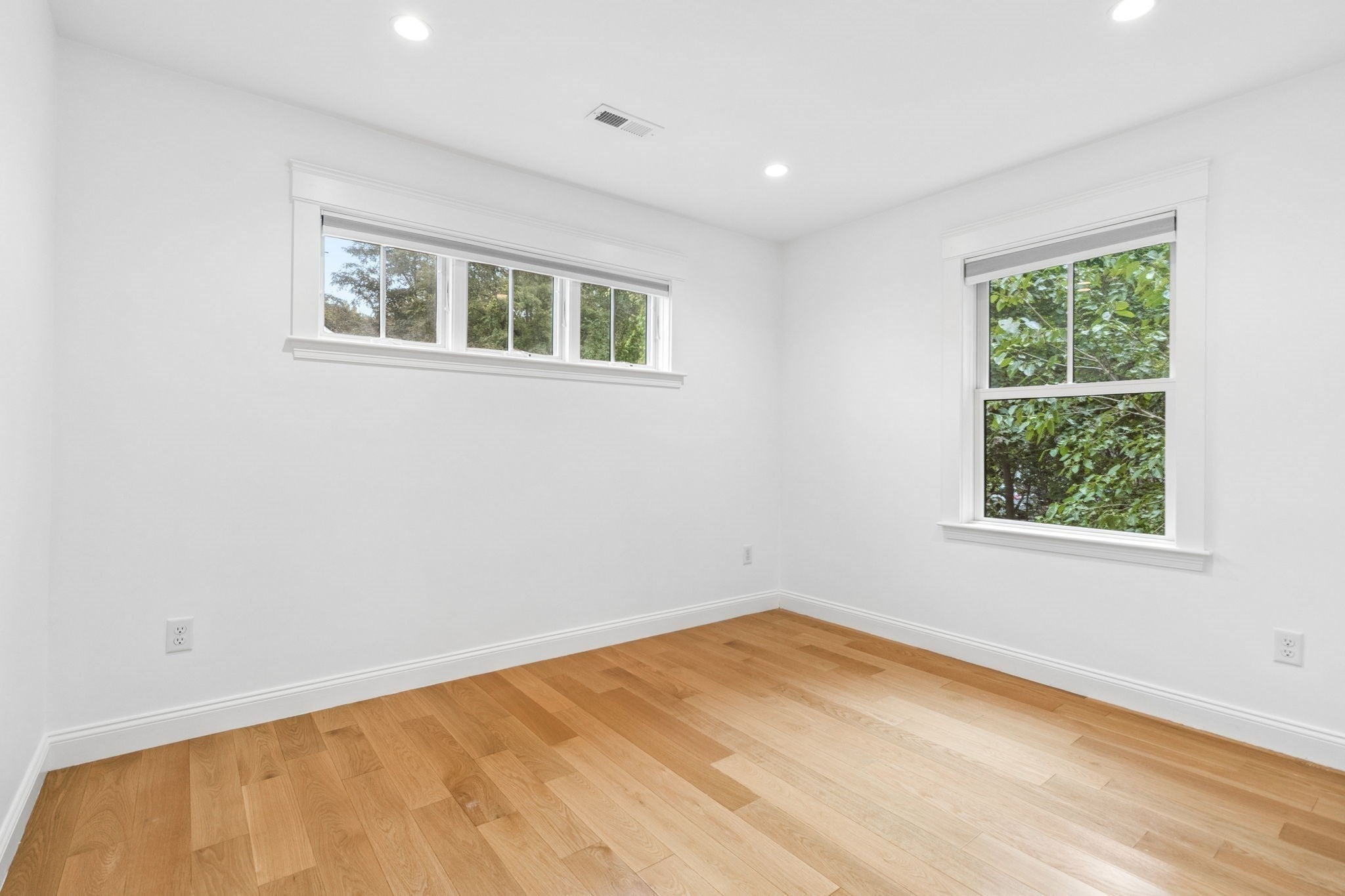 148 Pine St, Newton, MA Photo #17