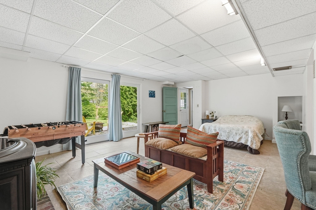 55 Mechanic Street, Amherst, MA Photo #24