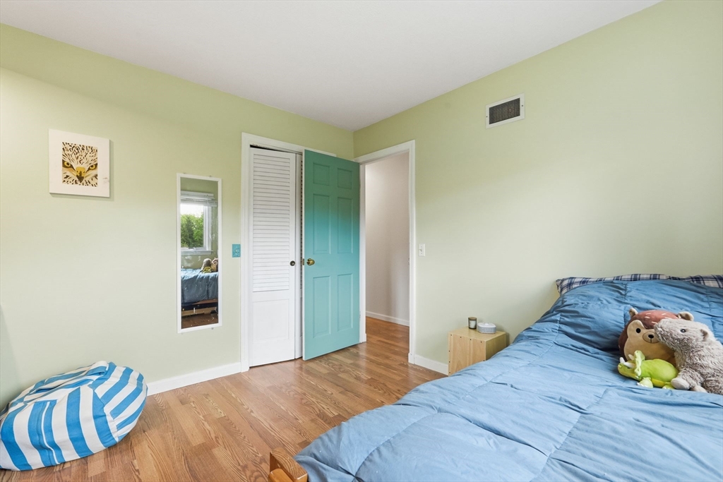 55 Mechanic Street, Amherst, MA Photo #20