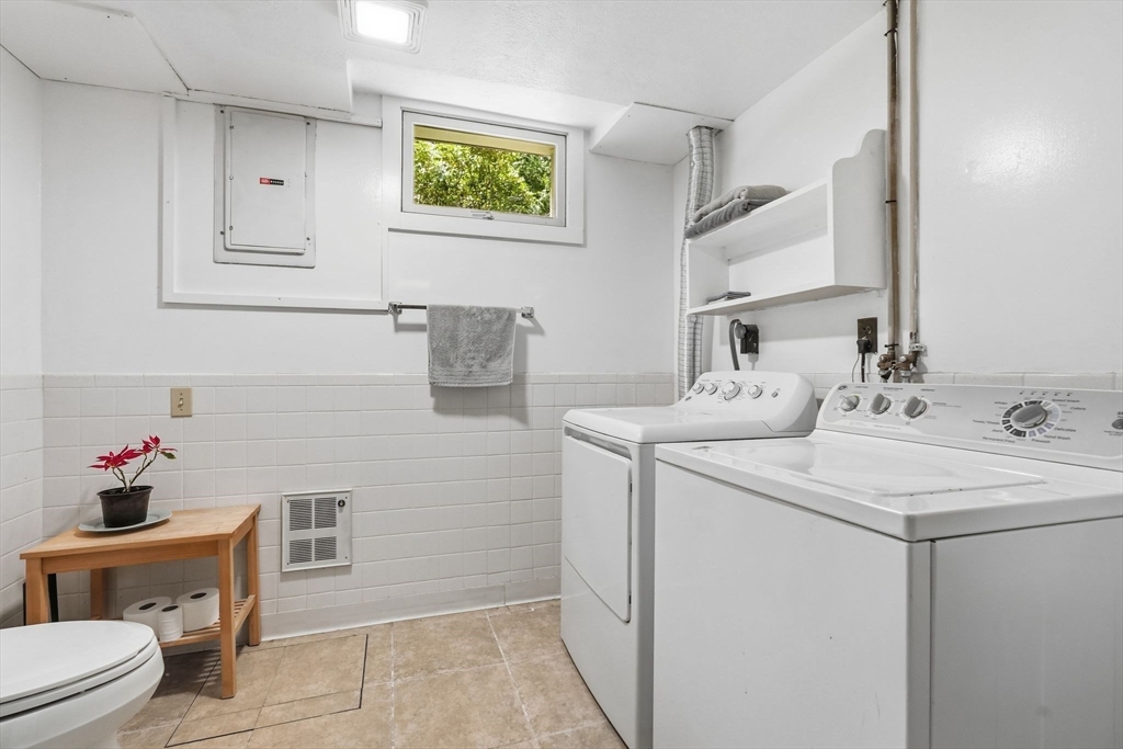 55 Mechanic Street, Amherst, MA Photo #27