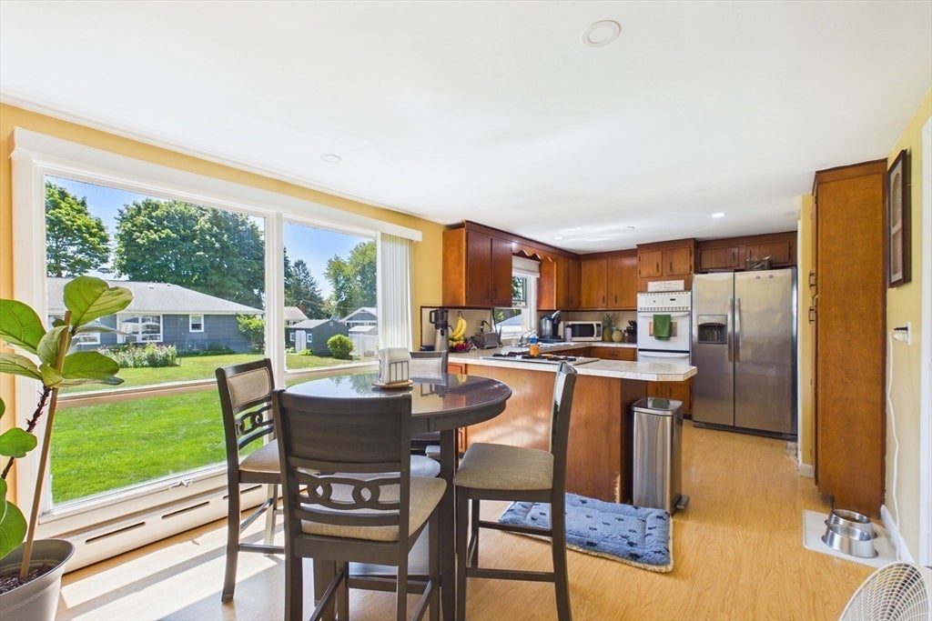 70 Fairmount St, New Bedford, MA, 70 Fairmount St, New Bedford, MA Photo #14