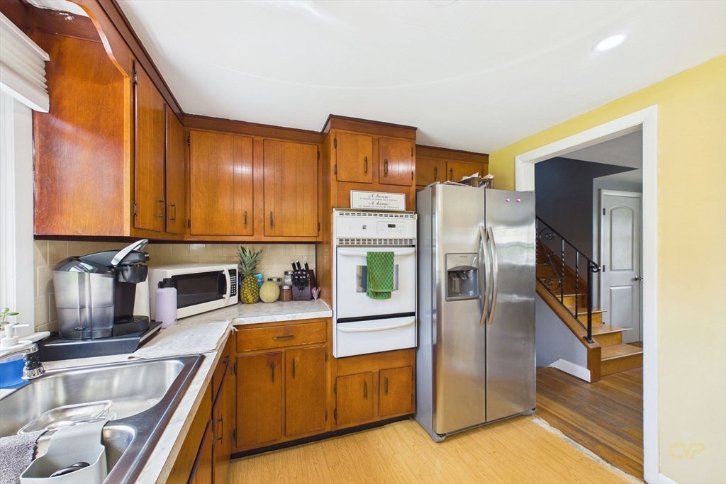 70 Fairmount St, New Bedford, MA, 70 Fairmount St, New Bedford, MA Photo #10
