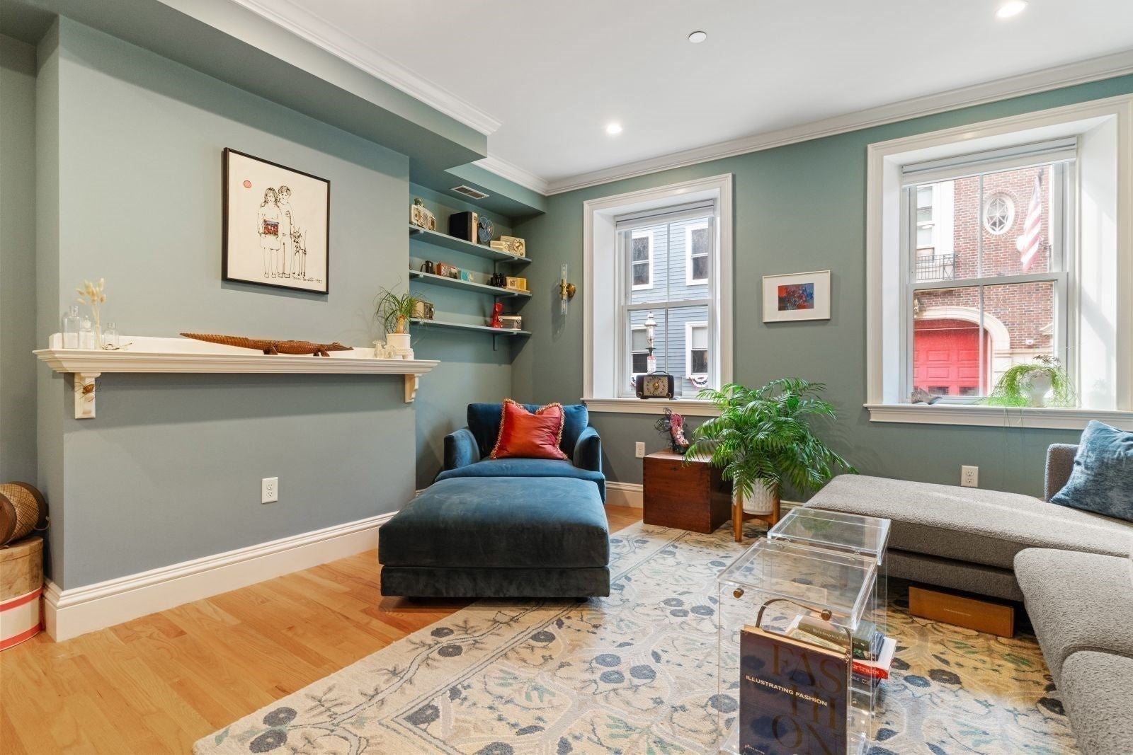 33 Winthrop Street #1, Boston, MA Photo #4