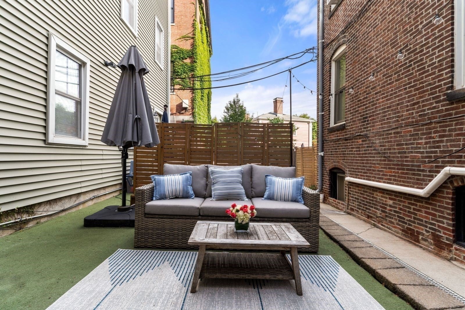 33 Winthrop Street #1, Boston, MA Photo #17