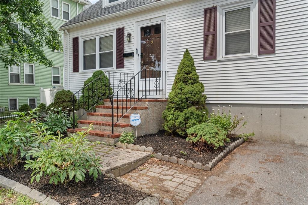 16 Florida Rd