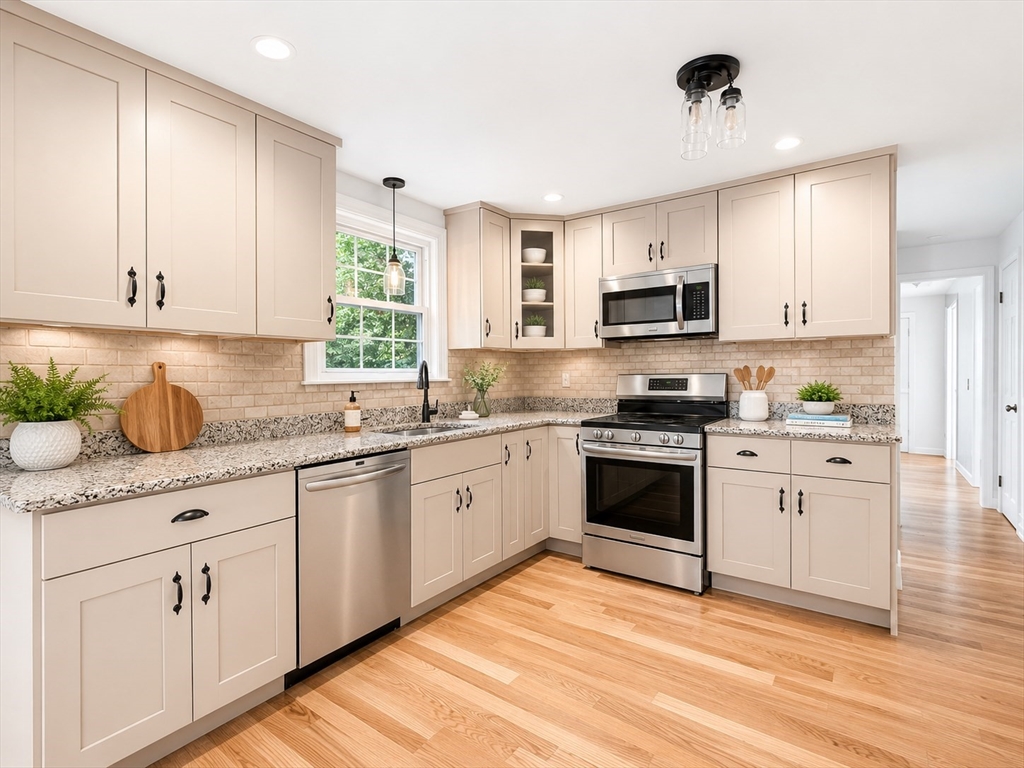14 Appletree Rd