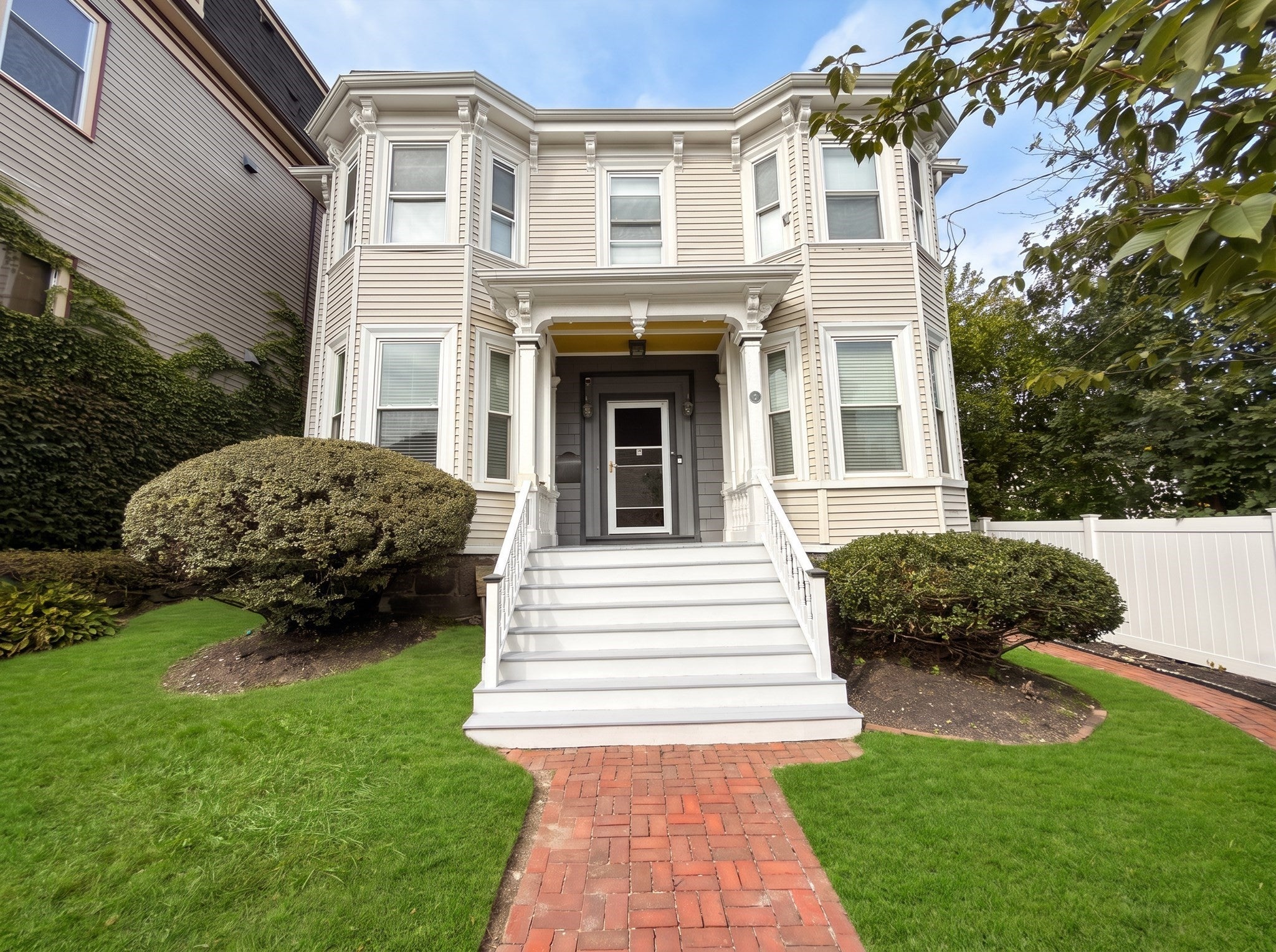 Photo of 31 Regent St, Boston, MA
