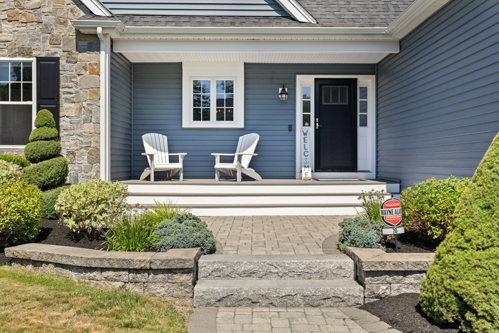 70 Cynthia Rd
