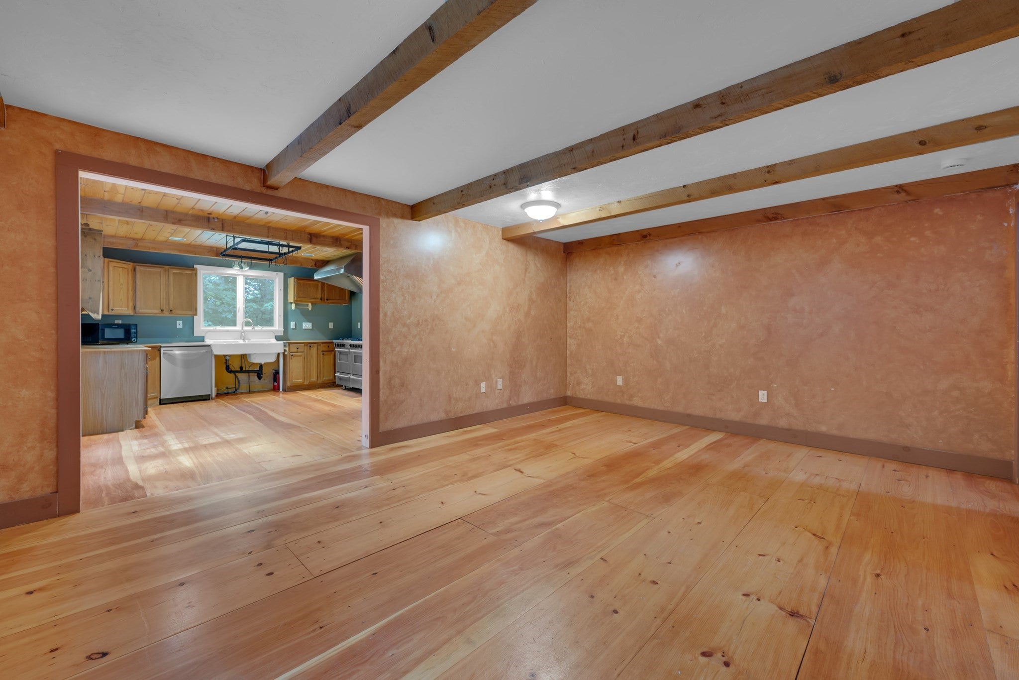756 Bemis Rd, Warren, MA, 756 Bemis Rd, Warren, MA Photo #5