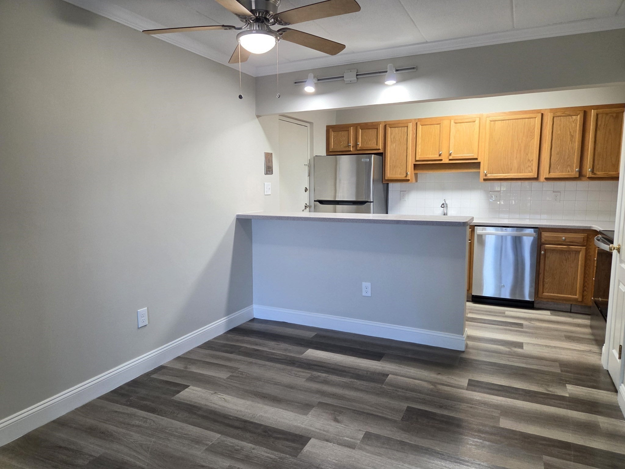 576 Washington Street #108, Weymouth, MA, 576 Washington Street #108, Weymouth, MA Photo #11