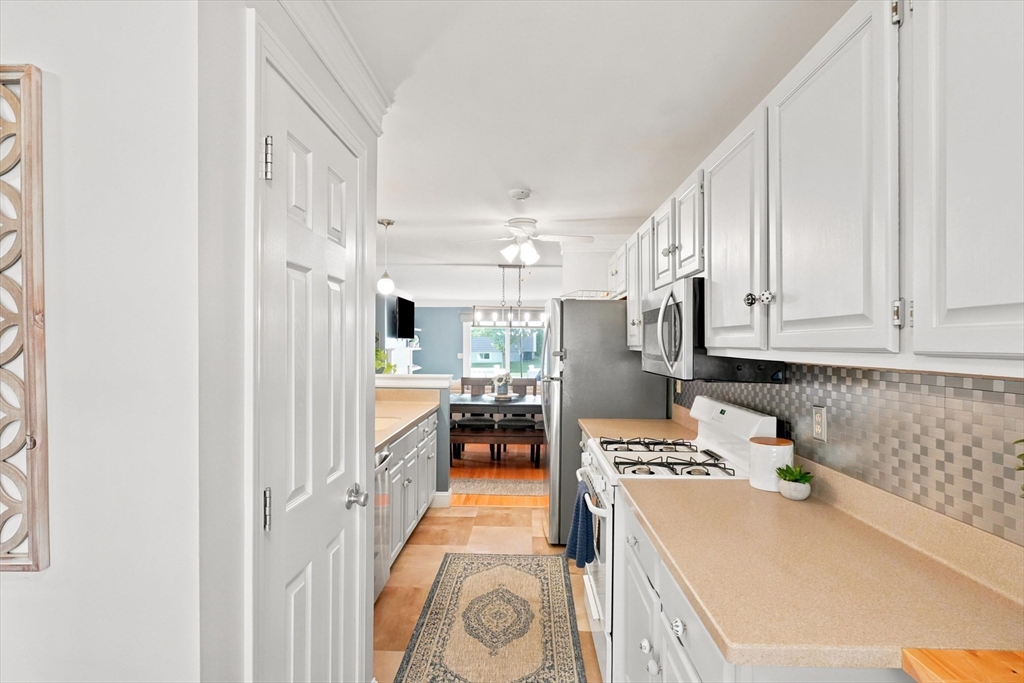 2 Chapman Pl #2, Leominster, MA, 2 Chapman Pl #2, Leominster, MA Photo #3
