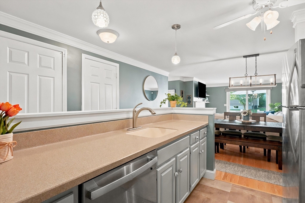 2 Chapman Pl #2, Leominster, MA, 2 Chapman Pl #2, Leominster, MA Photo #4