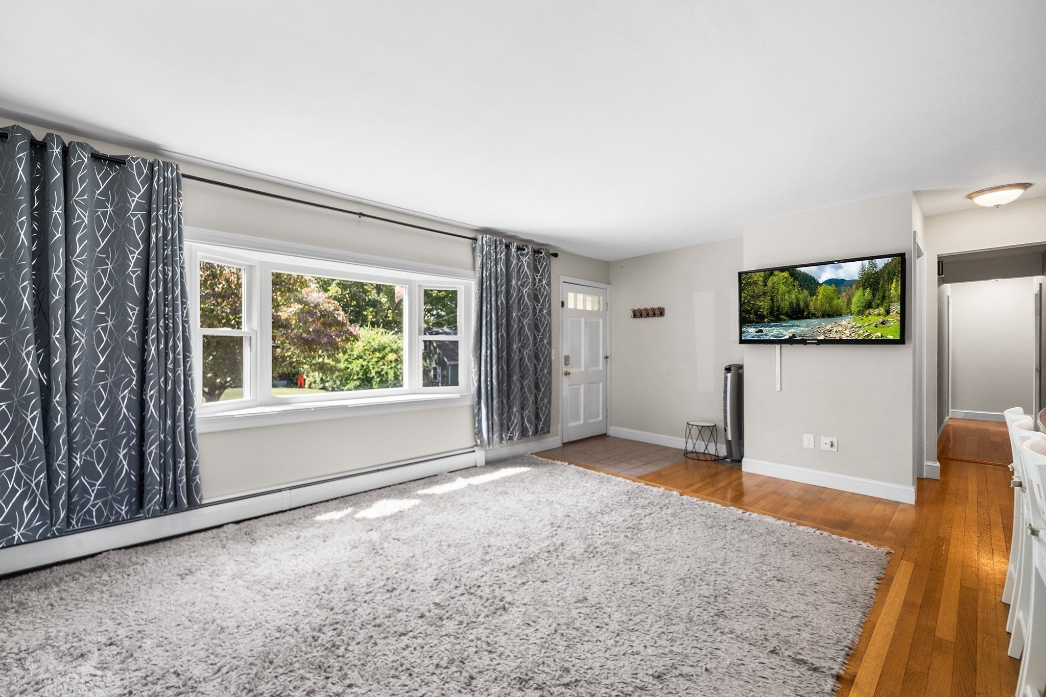 24 Kennedy St, Dartmouth, MA, 24 Kennedy St, Dartmouth, MA Photo #3