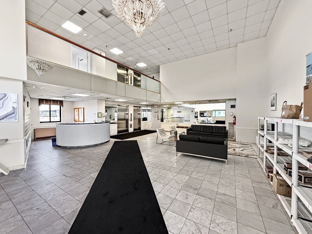 382 Ocean Ave 902