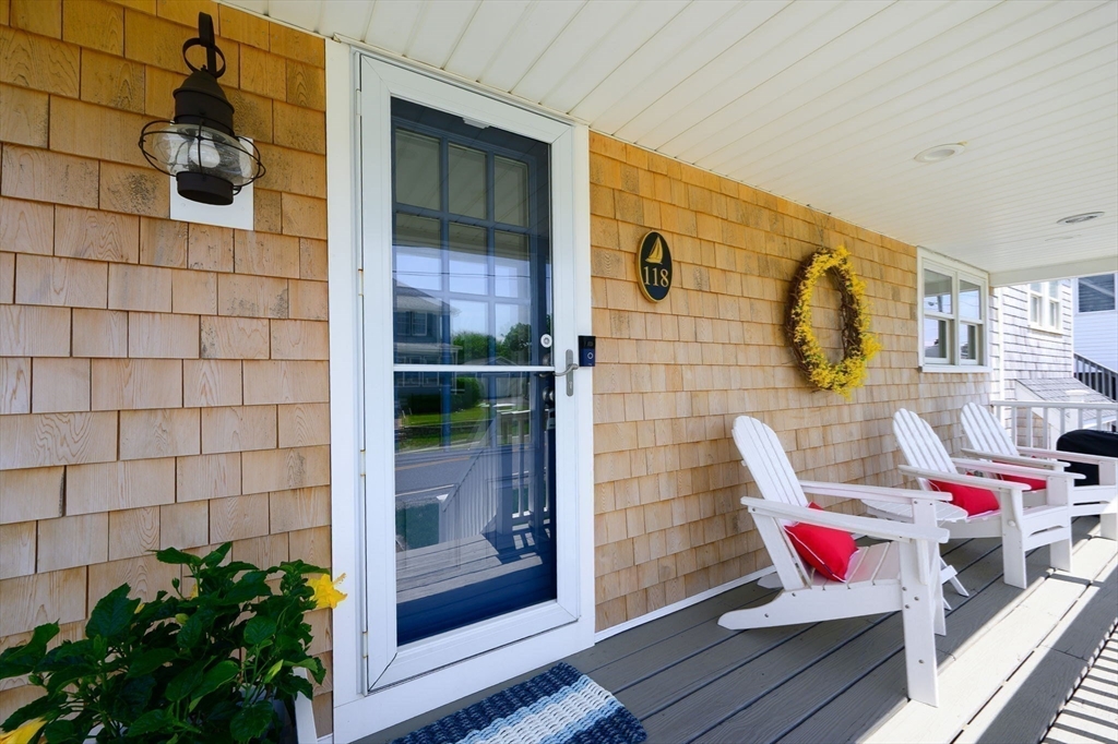 118 Oceanside Dr