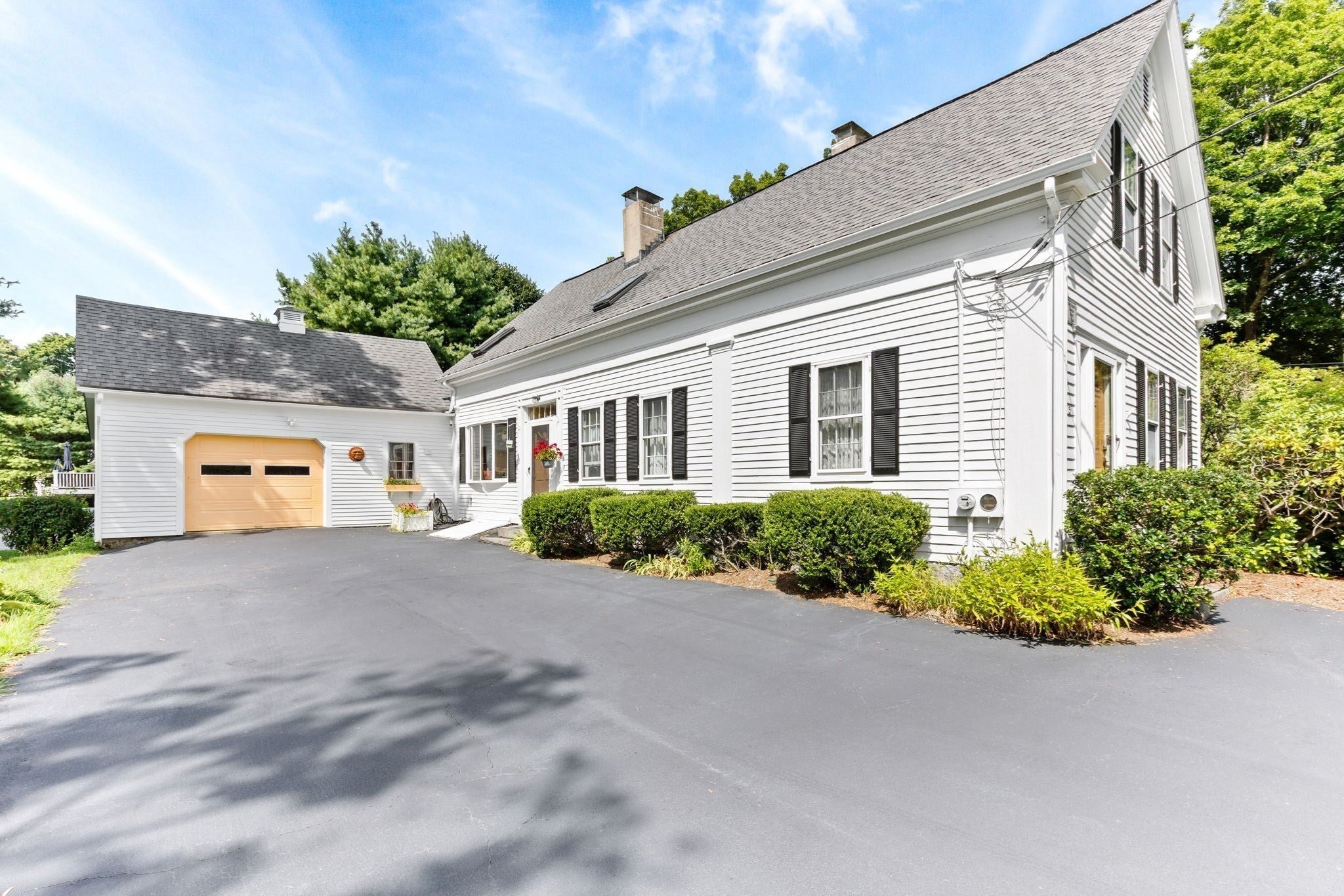 3 Howard St, Easton, MA Photo #2