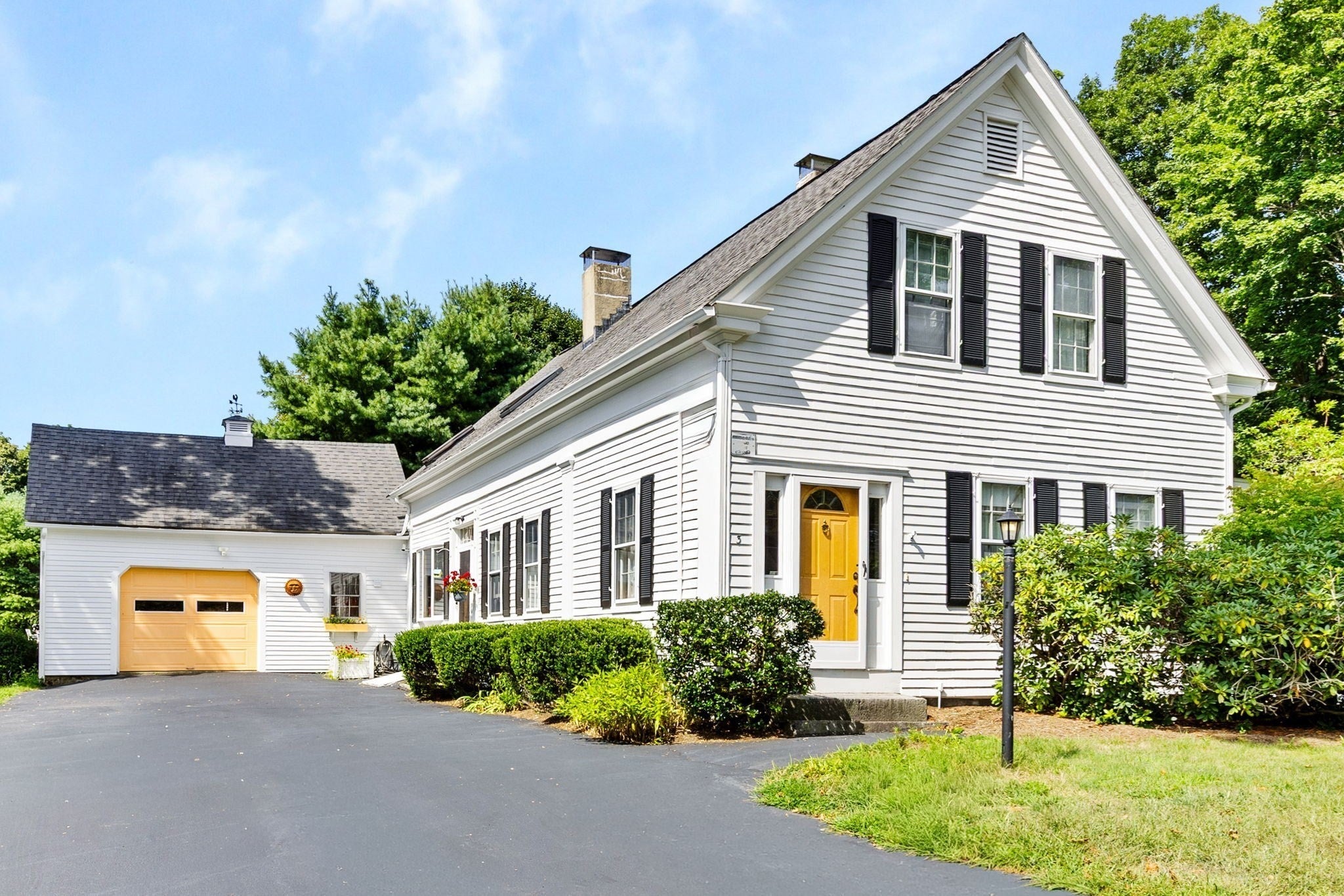 3 Howard St, Easton, MA Photo #1