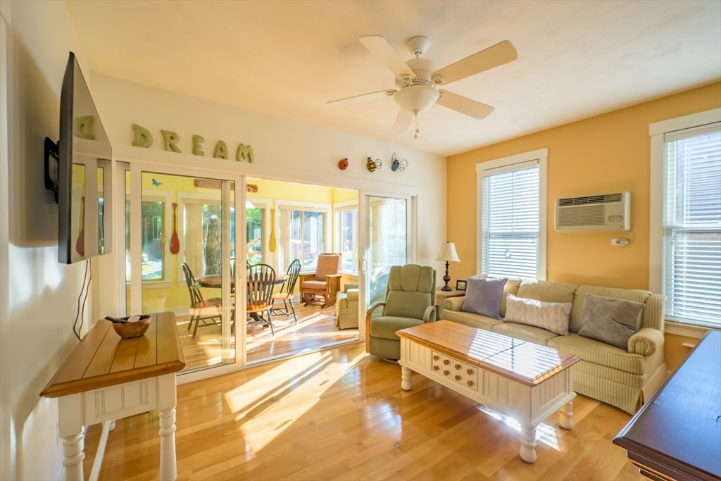 4 Acorn Ln #4, Westford, MA Photo #10