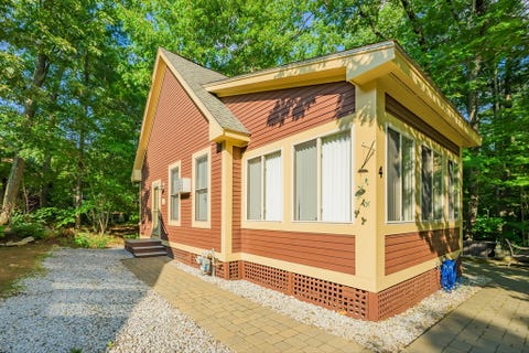 Photo of 4 Acorn Ln #4, Westford, MA 01886 (MLS # 73568740)