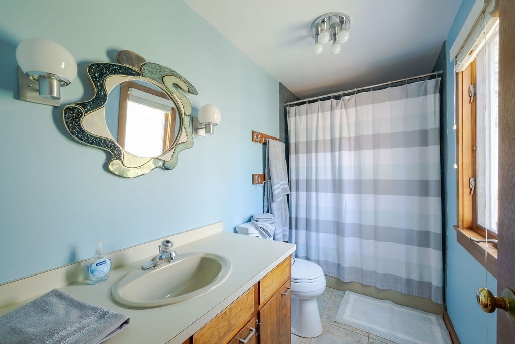 Wellfleet, Massachusetts 02667, United States, 3 Bedrooms Bedrooms, ,3 BathroomsBathrooms,Residential,Active,100577