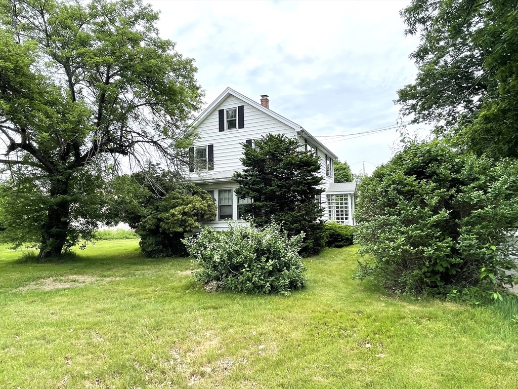 3 Lowell St