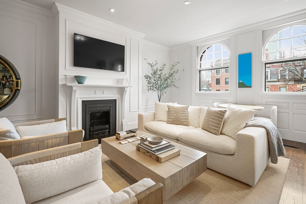 408 Beacon St 2